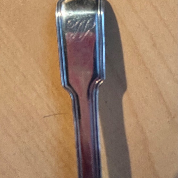 Vintage English Sterling Mustard Spoon - Picture 3 of 4